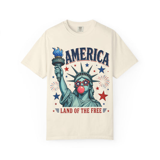 America Statue of Liberty Bubblegum T-Shirt – Land of the Free Patriotic Tee